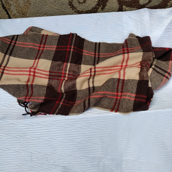 Scarf - Picture 7 of 7